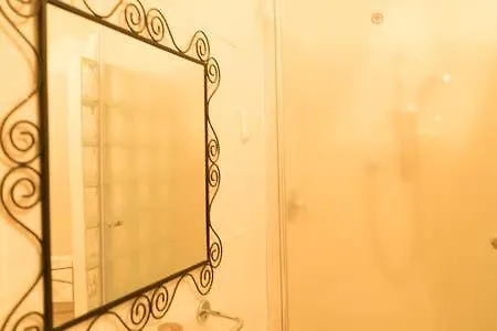 Apartament Trastevere Corner 8 Rzym
